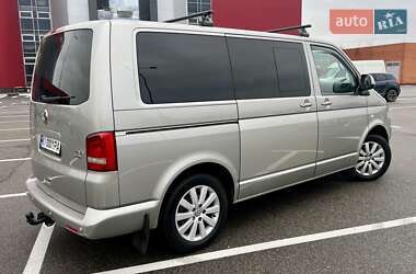 Минивэн Volkswagen Multivan 2011 в Киеве