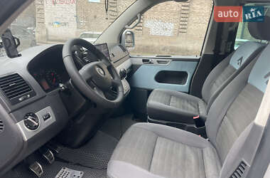 Минивэн Volkswagen Multivan 2009 в 