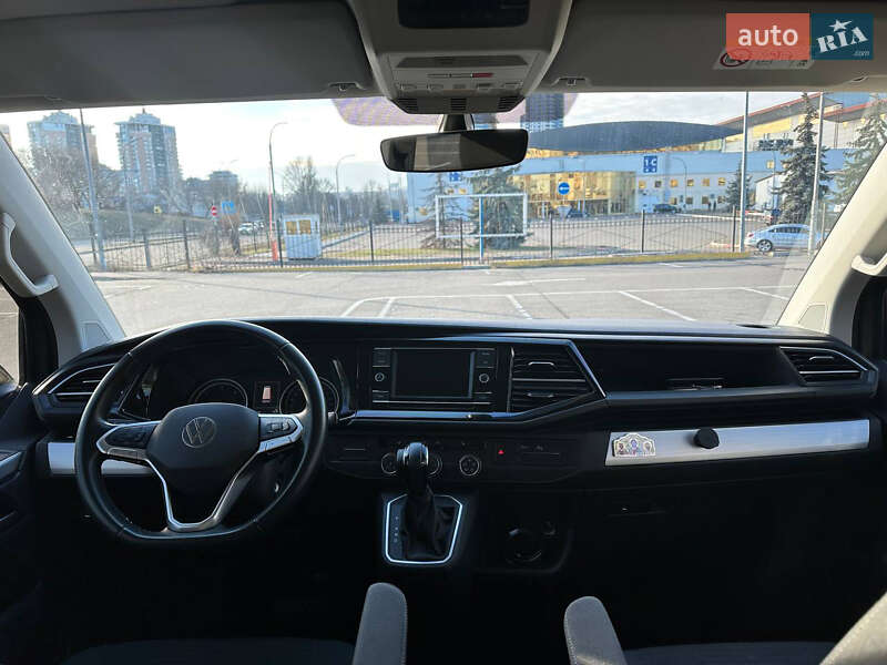 Минивэн Volkswagen Multivan 2020 в Киеве