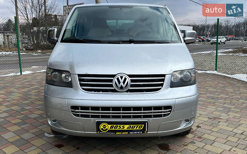 Минивэн Volkswagen Multivan 2006 в Стрые