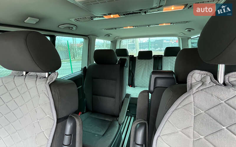 Минивэн Volkswagen Multivan 2006 в Стрые