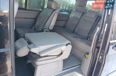 Минивэн Volkswagen Multivan 2006 в 