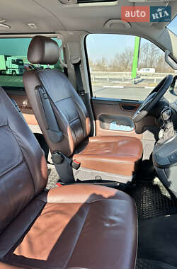 Минивэн Volkswagen Multivan 2011 в Киеве