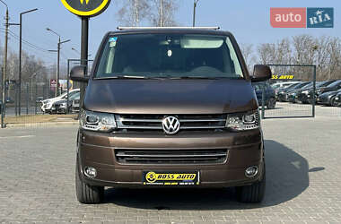Минивэн Volkswagen Multivan 2015 в 