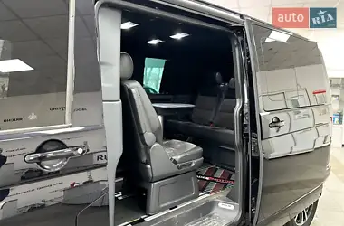 Volkswagen Multivan 2012