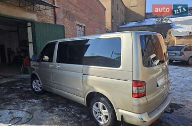 Минивэн Volkswagen Multivan 2009 в 
