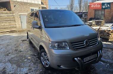 Минивэн Volkswagen Multivan 2009 в 