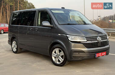 Минивэн Volkswagen Multivan 2021 в 