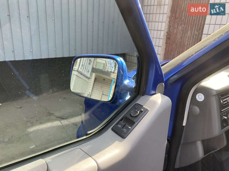 Минивэн Volkswagen Multivan 1999 в Кривом Роге