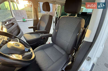 Мінівен Volkswagen Multivan 2020 в 