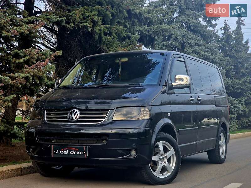 Минивэн Volkswagen Multivan 2005 в 
