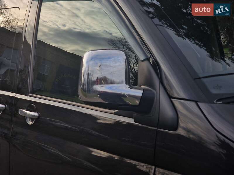 Минивэн Volkswagen Multivan 2005 в Николаеве