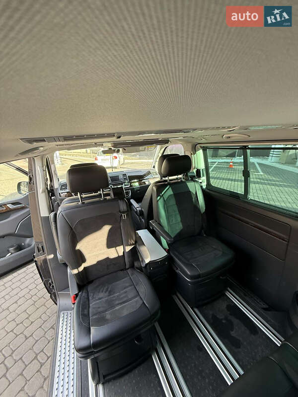 Минивэн Volkswagen Multivan 2019 в Киеве