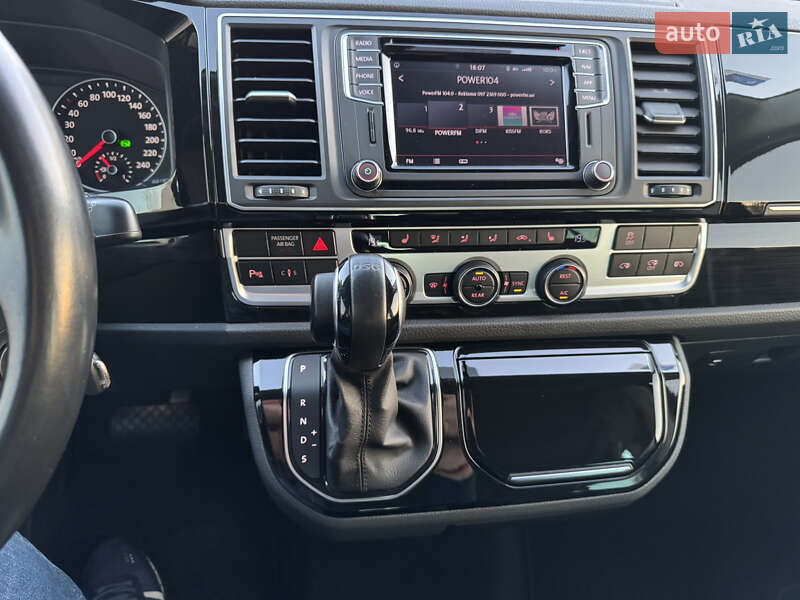 Минивэн Volkswagen Multivan 2019 в Киеве