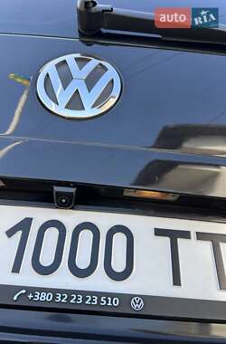 Мінівен Volkswagen Multivan 2008 в 