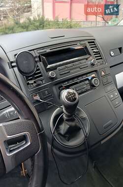 Мінівен Volkswagen Multivan 2013 в 