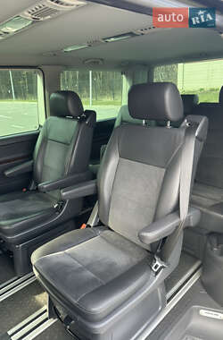 Минивэн Volkswagen Multivan 2013 в 
