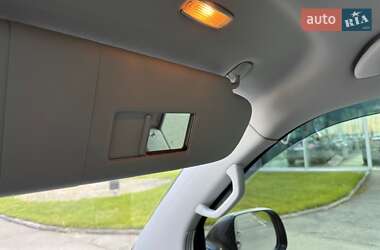 Минивэн Volkswagen Multivan 2014 в 