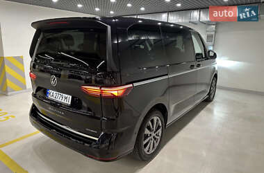 Минивэн Volkswagen Multivan 2021 в 