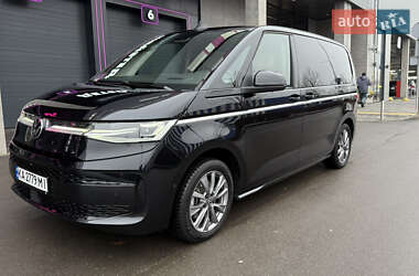 Минивэн Volkswagen Multivan 2021 в 