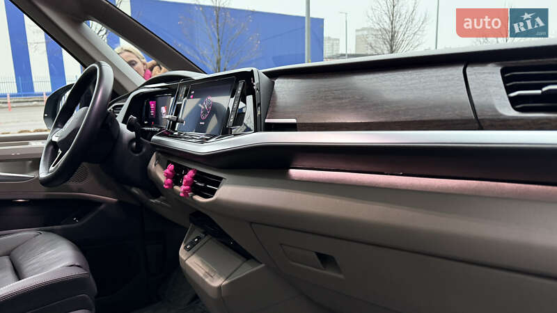 Минивэн Volkswagen Multivan 2021 в Киеве фото 40 Минивэн Volkswagen Multivan 2021 в Киеве