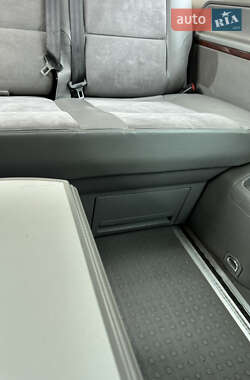 Минивэн Volkswagen Multivan 2008 в 