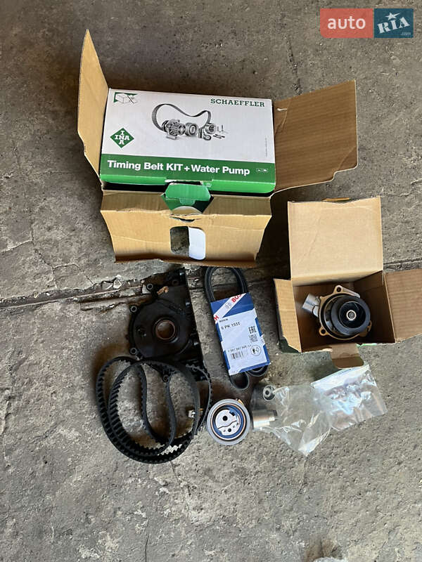 Минивэн Volkswagen Multivan 2017 в Миргороде фото 45 Минивэн Volkswagen Multivan 2017 в Миргороде