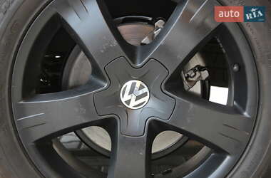 Мінівен Volkswagen Multivan 2014 в 