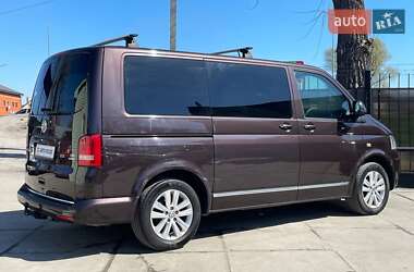 Мінівен Volkswagen Multivan 2014 в 