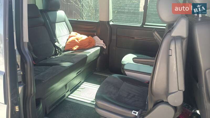 Минивэн Volkswagen Multivan 2008 в Запорожье