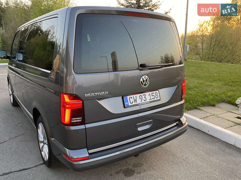 Мінівен Volkswagen Multivan 2020 в Ірпені