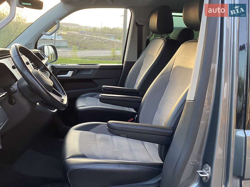 Мінівен Volkswagen Multivan 2020 в Ірпені
