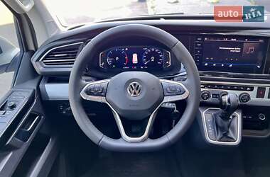 Минивэн Volkswagen Multivan 2020 в 
