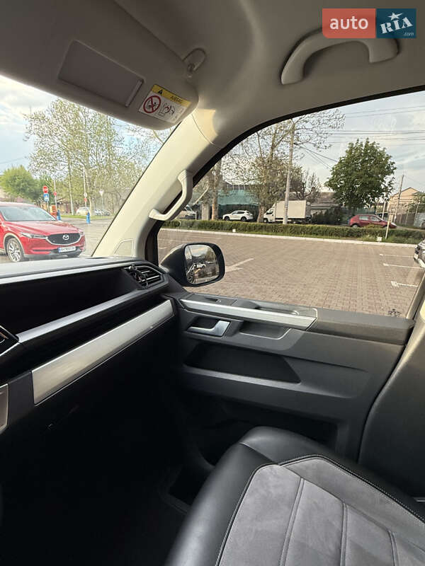 Минивэн Volkswagen Multivan 2021 в Одессе