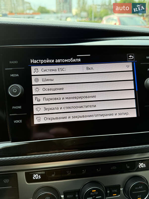 Минивэн Volkswagen Multivan 2021 в Одессе