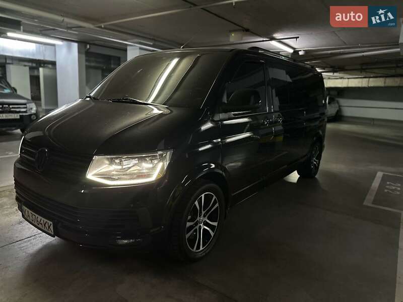 Минивэн Volkswagen Multivan 2012 в Киеве