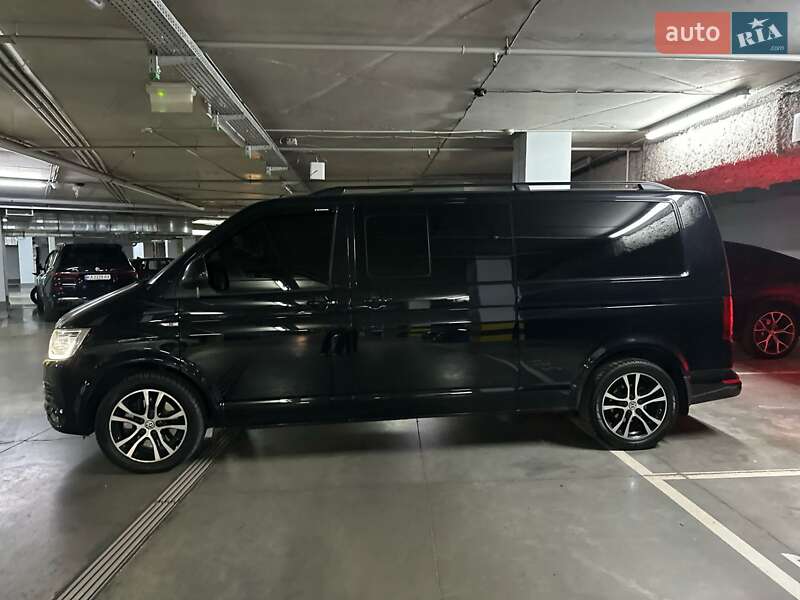Минивэн Volkswagen Multivan 2012 в Киеве