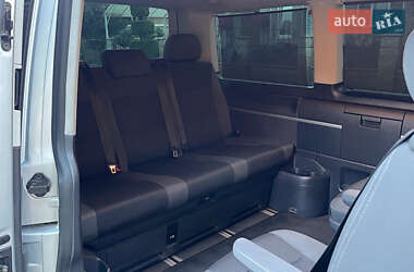 Минивэн Volkswagen Multivan 2011 в 