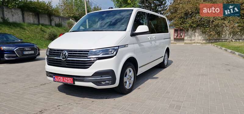 Минивэн Volkswagen Multivan 2020 в 