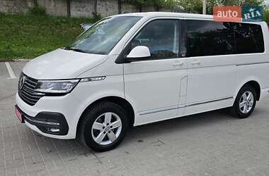 Минивэн Volkswagen Multivan 2020 в 