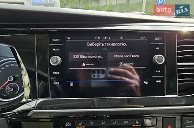 Минивэн Volkswagen Multivan 2020 в 