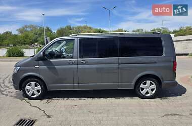 Минивэн Volkswagen Multivan 2011 в 