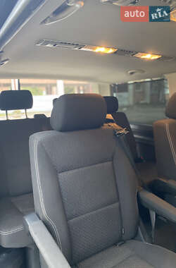 Минивэн Volkswagen Multivan 2016 в 