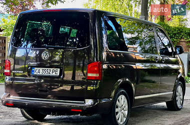 Мінівен Volkswagen Multivan 2010 в 