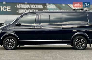 Мінівен Volkswagen Multivan 2020 в 