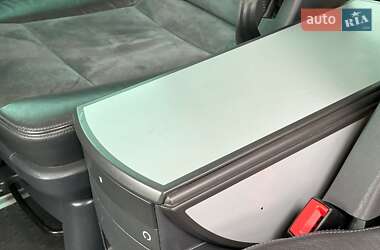 Минивэн Volkswagen Multivan 2013 в 