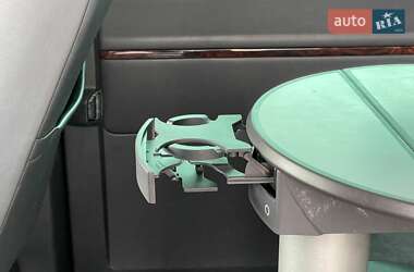 Минивэн Volkswagen Multivan 2013 в 