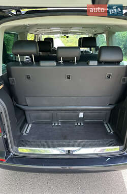 Минивэн Volkswagen Multivan 2019 в 