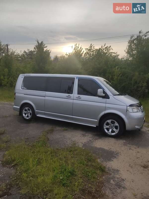 Минивэн Volkswagen Multivan 2007 в 