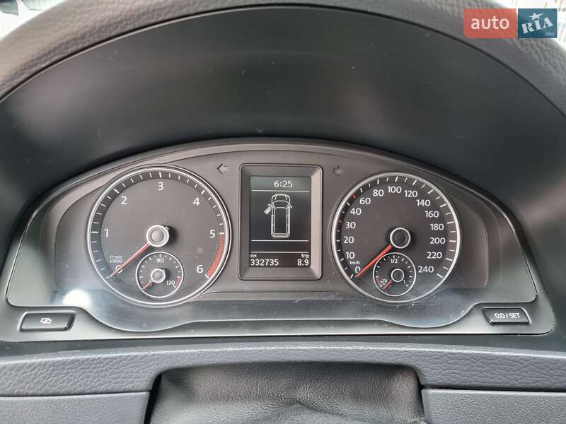 Минивэн Volkswagen Multivan 2011 в Харькове